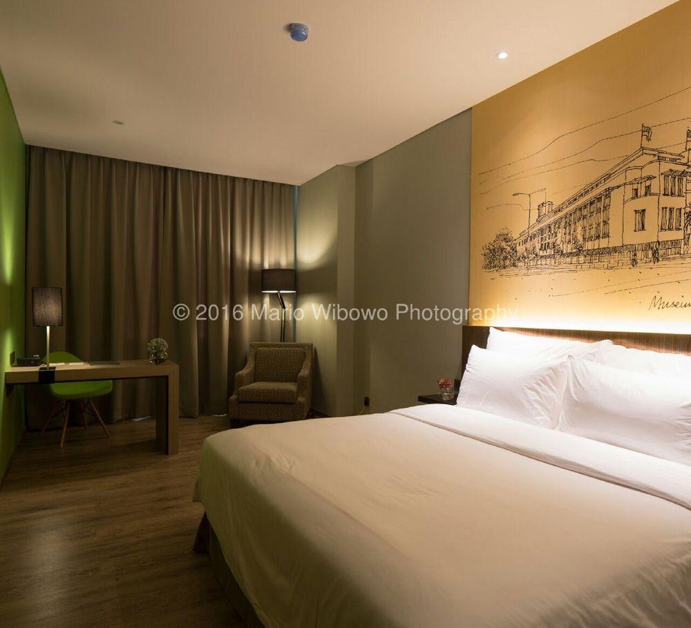 AONE Hotel Jakarta Buitenkant foto